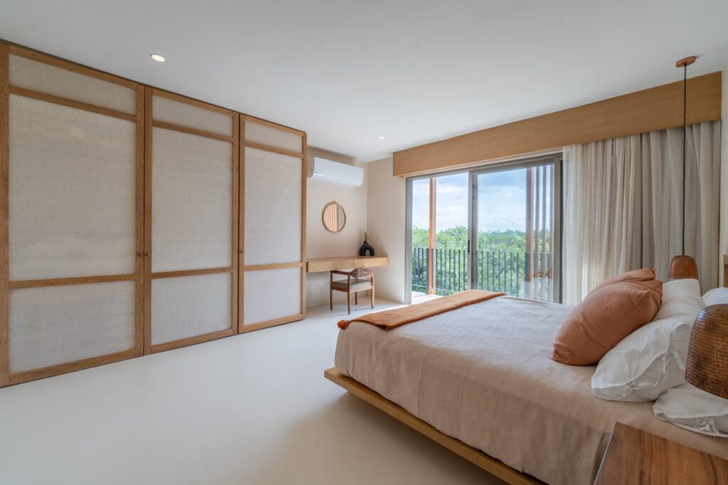 Gallery (14)